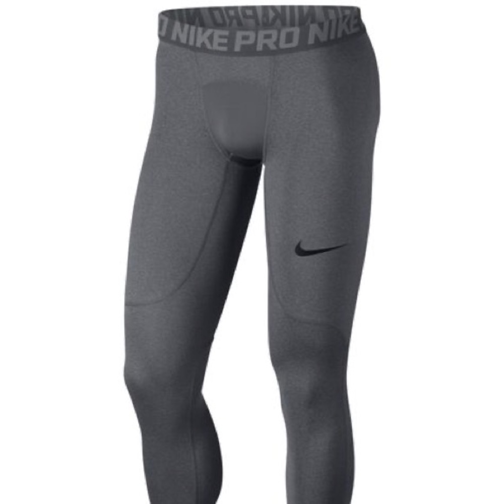 MENS Nike compression capris (PRICE IS FIRM)